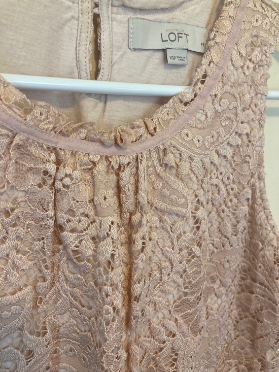 7 Ann Taylor Loft tops. All sizes petite XS. - Picture 12 of 14